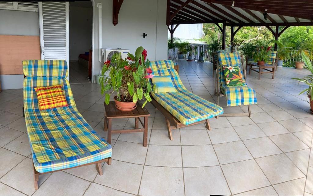 Haut De Villa Chez Ghighi Rivière-Pilote Esterno foto