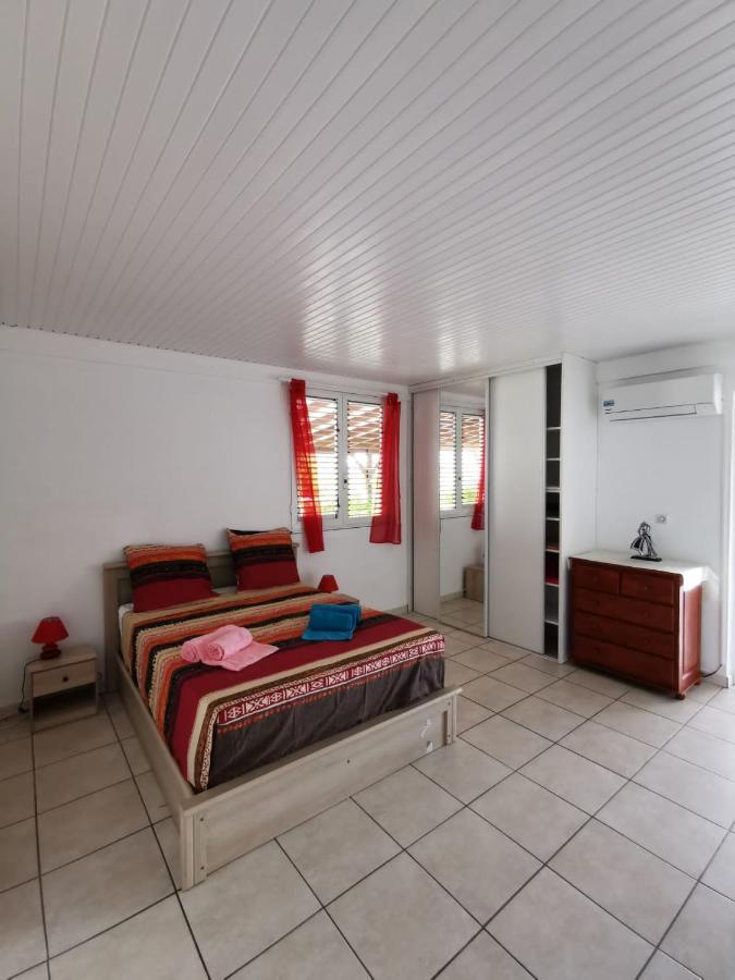 Haut De Villa Chez Ghighi Rivière-Pilote Esterno foto