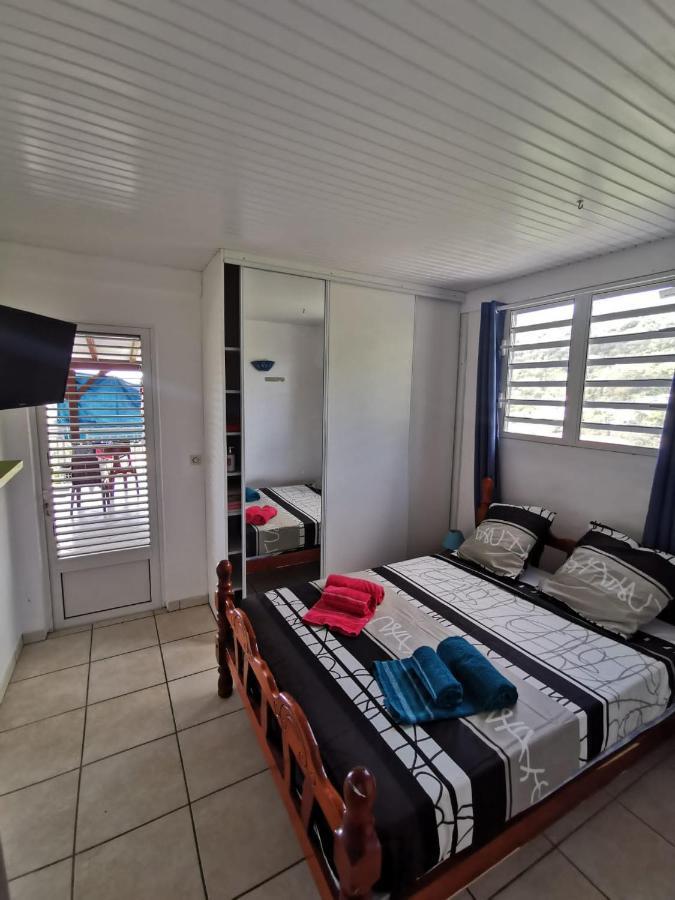 Haut De Villa Chez Ghighi Rivière-Pilote Esterno foto