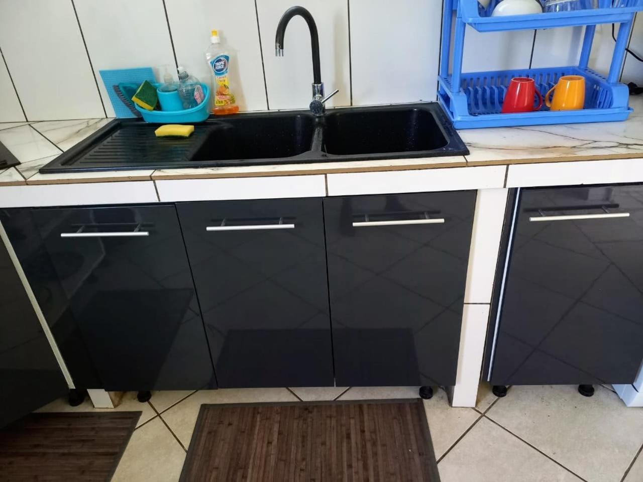 Haut De Villa Chez Ghighi Rivière-Pilote Esterno foto